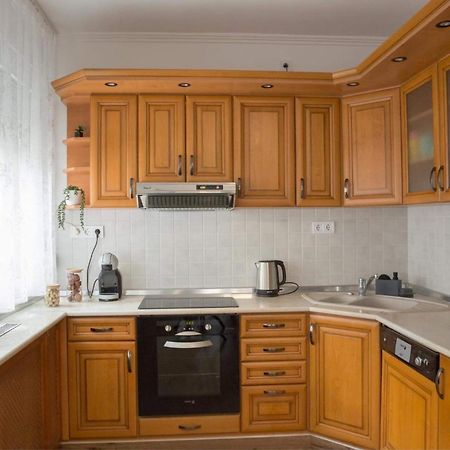 Deluxhome Шарошпатак Экстерьер фото